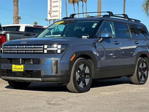 Certified 2025 Hyundai Santa Fe SEL image 8