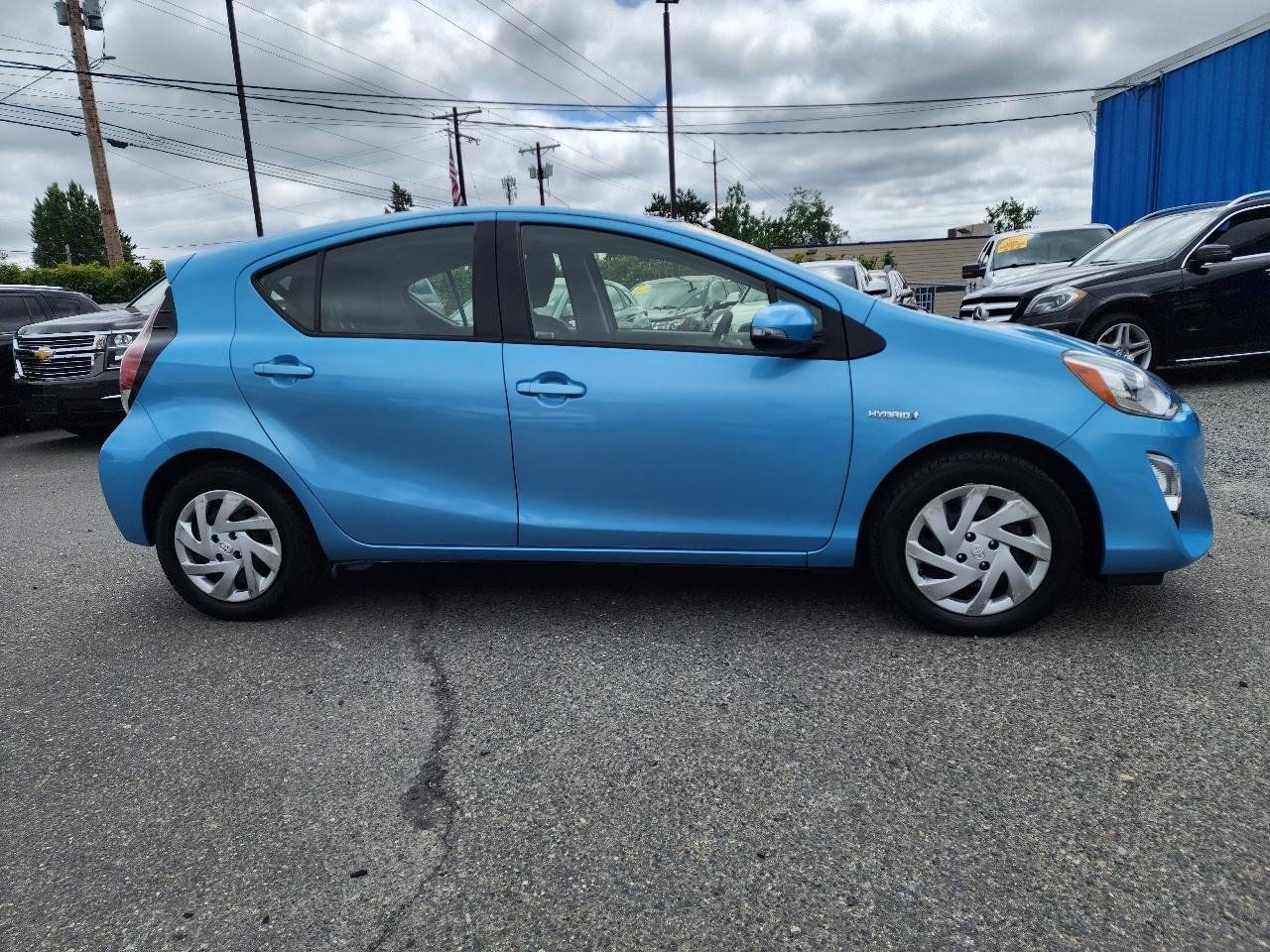 Used 2015 Toyota Prius C Two FWD image 4