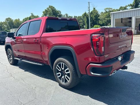 Used 2023 GMC Sierra 1500 AT4 w/ AT4 Premium Package AWD/4WD image 8
