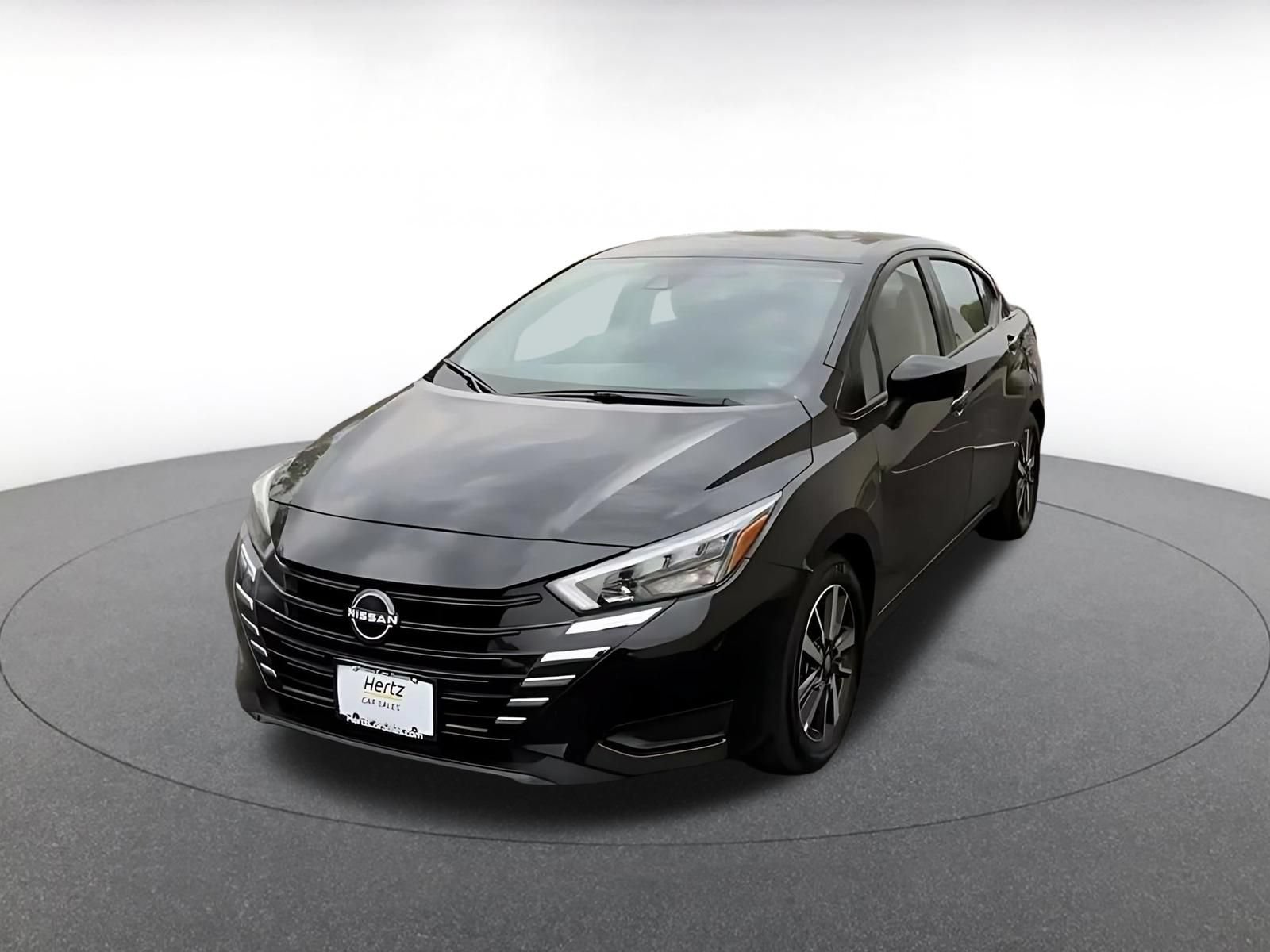 Used 2025 Nissan Versa SV FWD image 6