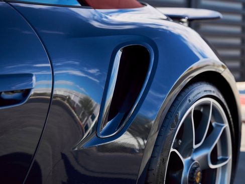 Used 2021 Porsche 911 Turbo S image 10