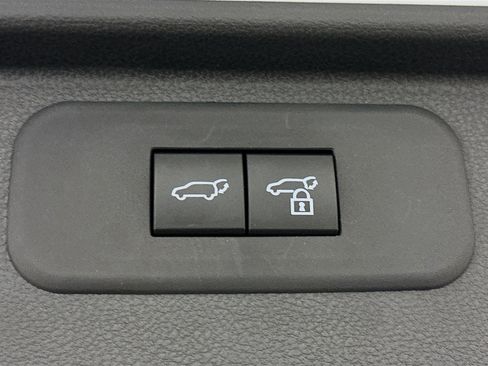 Used 2024 Toyota Grand Highlander Platinum image 33