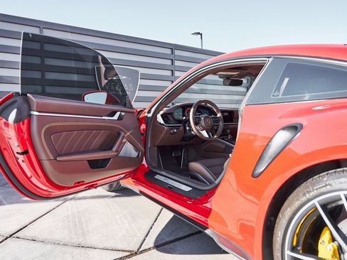 Used 2021 Porsche 911 Turbo S image 26