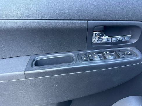 Used 2012 Jeep Liberty Sport AWD/4WD image 11