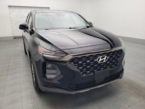 Used 2019 Hyundai Santa Fe SE image 14