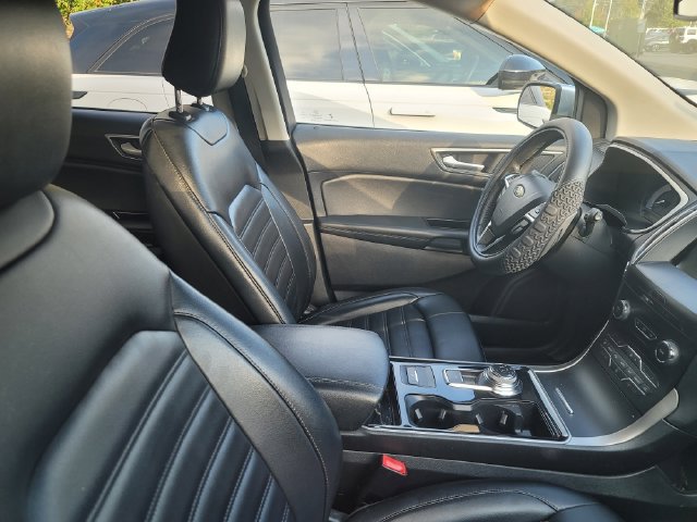Used 2020 Ford Edge SEL FWD image 5