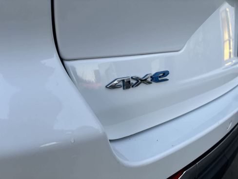 Used 2024 Jeep Grand Cherokee Limited 4xe image 4