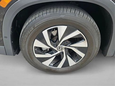 Used 2026 Volkswagen Tiguan S FWD image 22