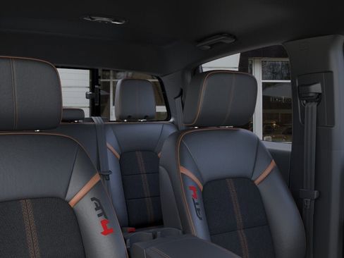 New 2026 GMC Canyon AT4 AWD/4WD image 24