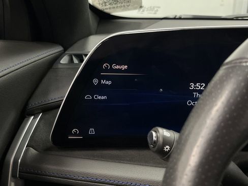 Used 2024 Cadillac XT4 Sport image 19