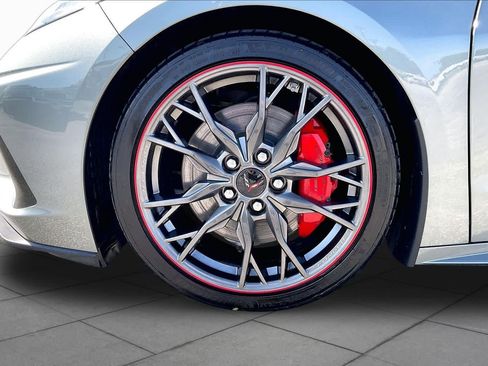 Used 2023 Chevrolet Corvette Stingray Preferred Conv w/ Z51 Performance Package RWD image 10