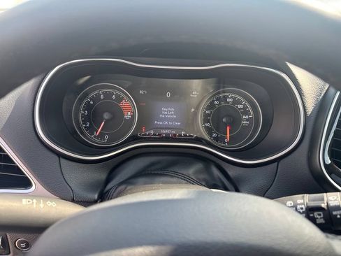 Used 2021 Jeep Cherokee Limited w/ Elite Package AWD/4WD image 35