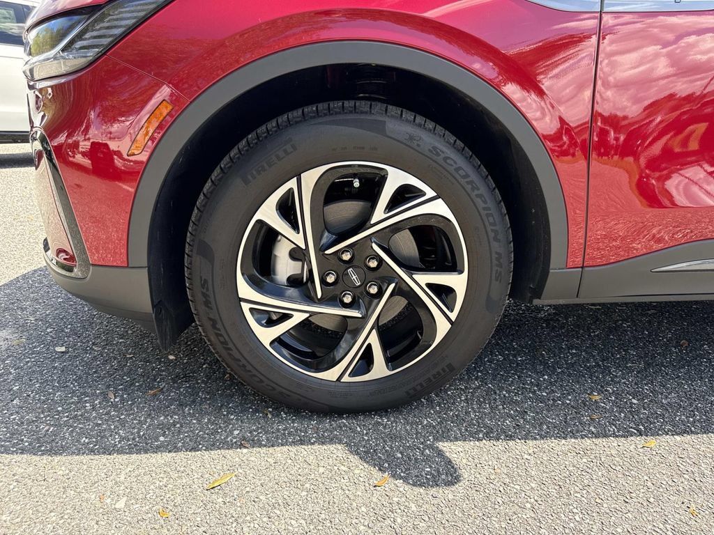 New 2026 Lincoln Nautilus Premier w/ Equipment Group 102A AWD/4WD image 10
