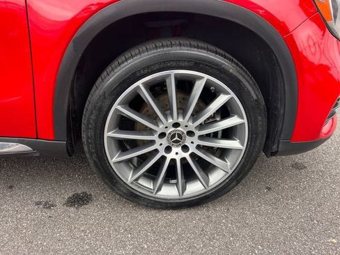 Used 2019 Mercedes-Benz GLA 250 4MATIC image 38