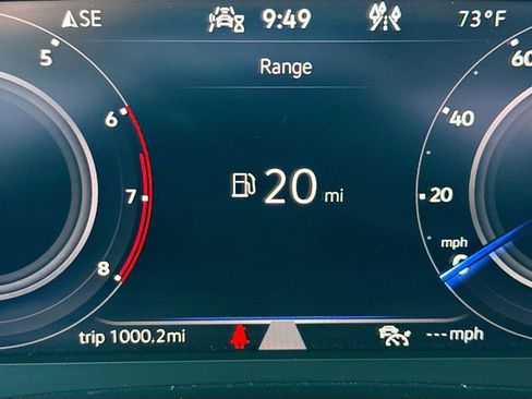 Used 2023 Volkswagen Atlas SE w/ Panoramic Sunroof Package image 12