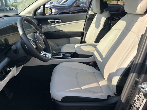 Used 2024 Kia Sportage EX AWD/4WD image 23