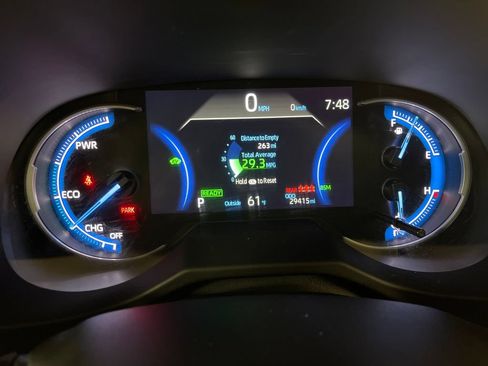 Used 2023 Toyota RAV4 XLE w/ Convenience Package AWD/4WD image 21