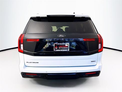 Used 2025 Ford Expedition Max Platinum w/ Stealth Performance Package AWD/4WD image 27