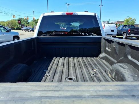 Used 2022 Ford F250 XL w/ Power Equipment Group AWD/4WD image 12