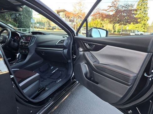 Used 2023 Subaru Impreza 2.0i Sport image 10