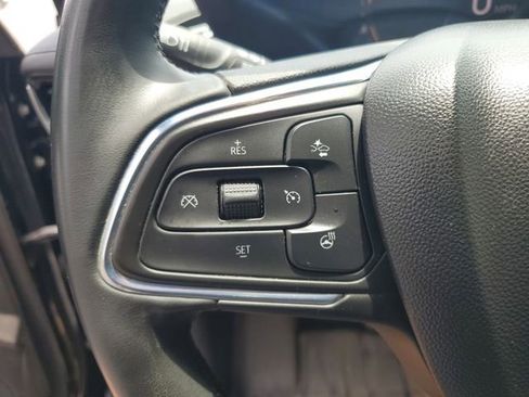 Used 2024 Buick Envista Sport Touring w/ Convenience I Package FWD image 29