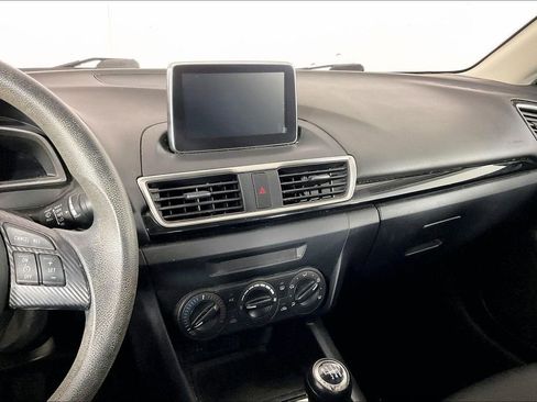 Used 2015 MAZDA MAZDA3 i Sport image 9