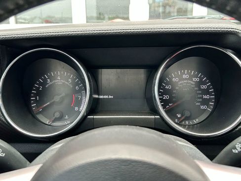 Used 2017 Ford Mustang Coupe image 14