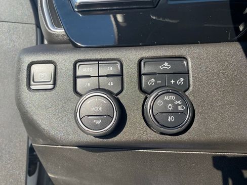 Used 2024 Chevrolet Silverado 1500 RST w/ Convenience Package II AWD/4WD image 19