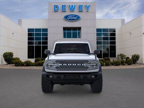 New 2025 Ford Bronco Badlands image 7