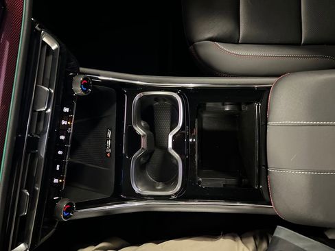 New 2026 Chevrolet Traverse RS w/ LPO, Floor Liner Package image 27