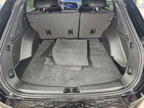Used 2024 Chevrolet Equinox EV RS FWD image 14