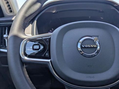 Used 2023 Volvo S90 T8 Ultimate AWD/4WD image 14