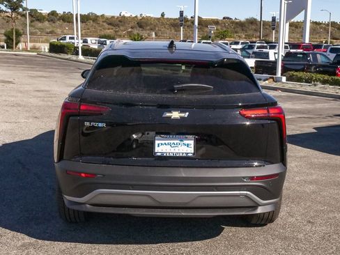 New 2026 Chevrolet Blazer EV LT image 8