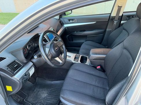 Used 2011 Subaru Legacy 2.5i Premium w/ All-Weather Pkg AWD/4WD image 6