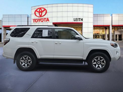 Used 2023 Toyota 4Runner TRD Off-Road Premium image 4