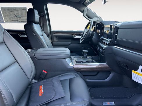 New 2025 Chevrolet Silverado 1500 RST image 15