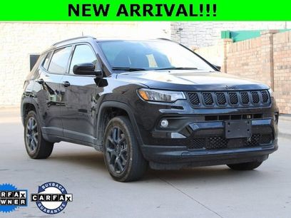 Used 2024 Jeep Compass Latitude w/ Convenience Group