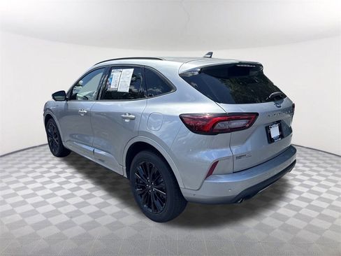 Used 2023 Ford Escape ST-Line Elite image 7