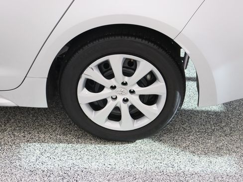 Certified 2024 Toyota Corolla LE FWD image 10
