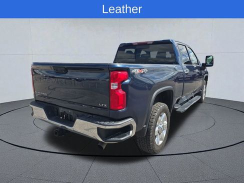 Used 2020 Chevrolet Silverado 3500 LTZ w/ LTZ Convenience Package AWD/4WD image 6