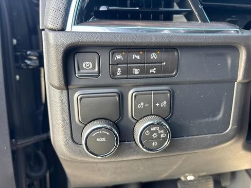Used 2026 Chevrolet Tahoe Premier image 15