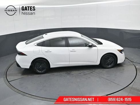 New 2026 Nissan Sentra SV w/ Floor Mat Package FWD image 41