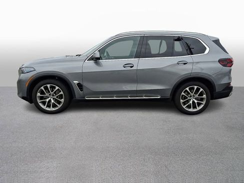 Used 2026 BMW X5 xDrive40i AWD/4WD image 7