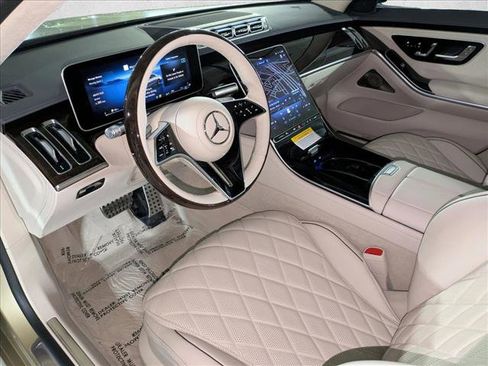 New 2026 Mercedes-Benz S 580 4MATIC Sedan image 3