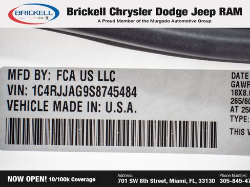 Used 2025 Jeep Grand Cherokee L Laredo image 37