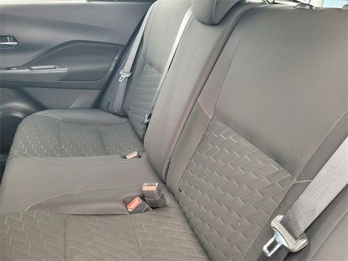 Certified 2021 Nissan Kicks SV image 15