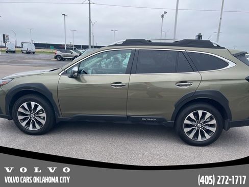 Used 2025 Subaru Outback Touring XT AWD/4WD image 8