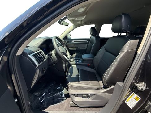 Used 2023 Volkswagen Atlas SE AWD/4WD image 9