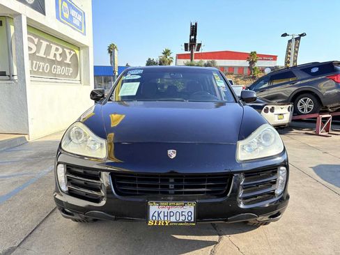 Used 2010 Porsche Cayenne AWD/4WD image 8