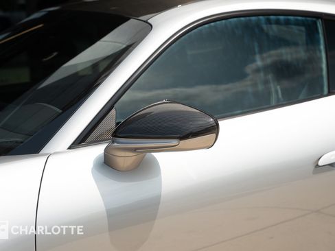 Used 2026 Porsche 911 GT3 RWD image 9